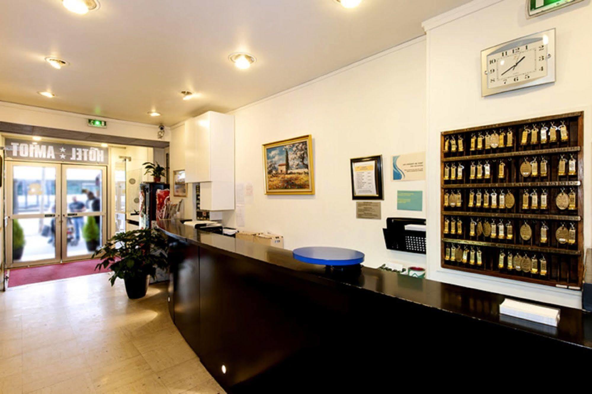 Amiot Hotel Париж Екстериор снимка